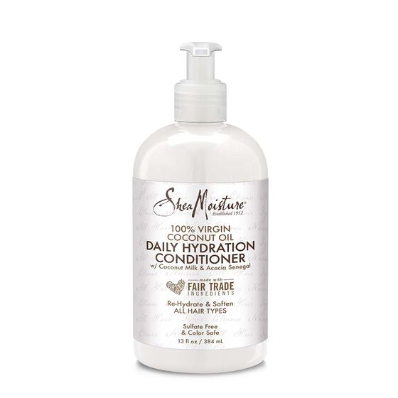 SheaMoisture Daily Hydration Conditioner leaves dry, tangled and frizzy curly hair soft and hydrated 384ml.